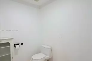 3201 NE 183rd St, Aventura, FL 33160 - Photo 32