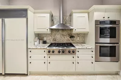3802 NE 199th Ter #3802, Aventura, FL 33180 - Photo 10