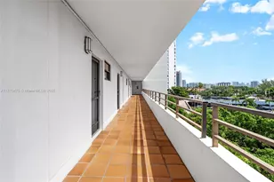 500 Three Islands Boulevard, Hallandale Beach, FL 33009 - Photo 4