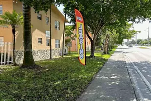 1541 NE 8th St, Homestead, FL 33033 - Photo 6