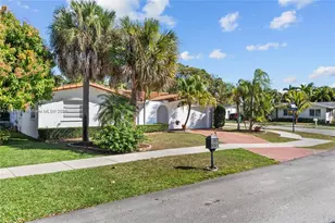 16665 SW 93rd Ct, Palmetto Bay, FL 33157 - Photo 2