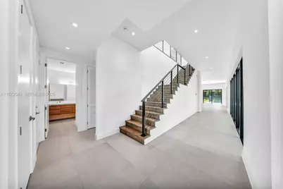 16740 N Botaniko Dr N, Weston, FL 33326 - Photo 8