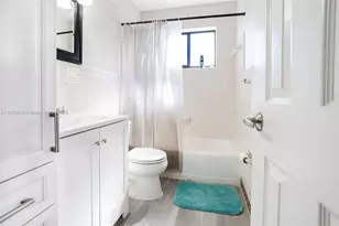 5561 SW 2nd Ct, Plantation, FL 33317 - Photo 24