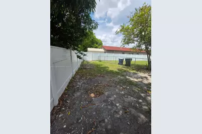 511 NW 4th Ave #2, Hallandale Beach, FL 33009 - Photo 26