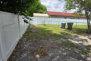 511 NW 4th Ave, Hallandale Beach, FL 33009 - Photo 26