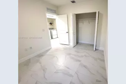 8118 NW 42nd St, Doral, FL 33166 - Photo 32