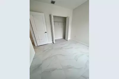 8118 NW 42nd St, Doral, FL 33166 - Photo 26