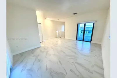 8118 NW 42nd St, Doral, FL 33166 - Photo 38