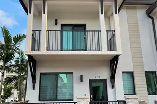 8118 NW 42nd St, Doral, FL 33166 - Photo 1