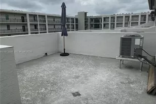 8118 NW 42nd St, Doral, FL 33166 - Photo 38