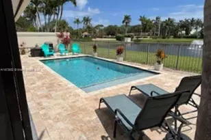 2820 Cuyahoga Ln, West Palm Beach, FL 33409 - Photo 24