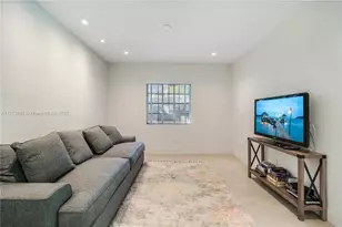 4183 Pamona Ave, Miami, FL 33133 - Photo 12