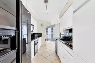 18671 Collins Ave, Sunny Isles Beach, FL 33160 - Photo 8