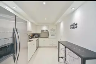 4001 S Ocean Dr, Hollywood, FL 33019 - Photo 10