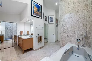 2000 S Bayshore Dr, Miami, FL 33133 - Photo 24