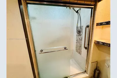 18071 Biscayne Blvd #PH03 & PH04, Aventura, FL 33160 - Photo 34