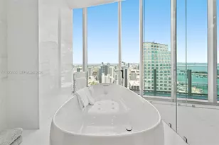 300 Biscayne Blvd Way, Miami, FL 33131 - Photo 40