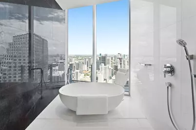 300 Biscayne Blvd Way #PH6001, Miami, FL 33131 - Photo 56