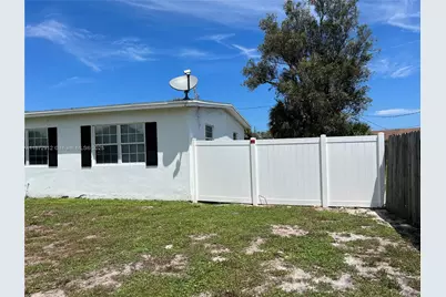 1011 NE Bianca, Palm Bay, FL 32905 - Photo 36