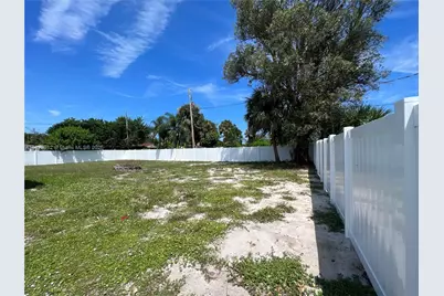 1011 NE Bianca, Palm Bay, FL 32905 - Photo 32