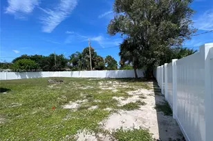 1011 NE Bianca, Palm Bay, FL 32905 - Photo 32