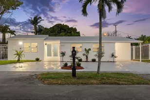 5365 SW 97th Ct, Miami, FL 33165 - Photo 8