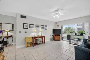 2261 NE 67th St, Fort Lauderdale, FL 33308 - Photo 8