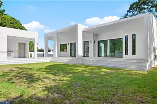 472 S Royal Poinciana Blvd, Miami Springs, FL 33166 - Photo 30