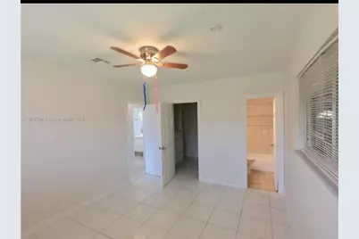 21140 NE 26th Ave, Miami, FL 33180 - Photo 16