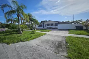 21140 NE 26th Ave, Miami, FL 33180 - Photo 2