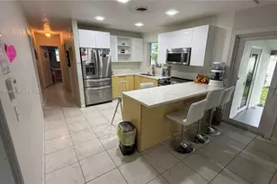 21140 NE 26th Ave, Miami, FL 33180 - Photo 40