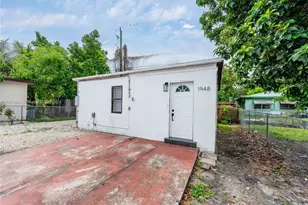 1946 NW 49th St, Miami, FL 33142 - Photo 18