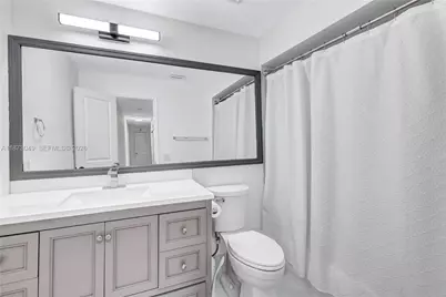 3211 Calle Largo Dr, Hollywood, FL 33021 - Photo 22