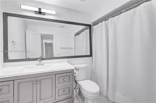 3211 Calle Largo Dr, Hollywood, FL 33021 - Photo 22