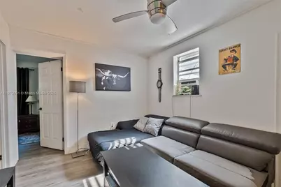 180 NW 59th St, Miami, FL 33127 - Photo 10