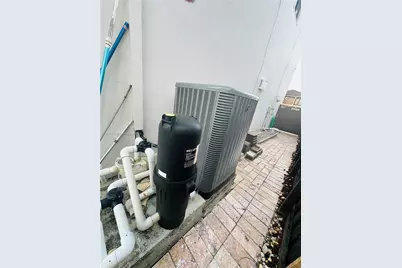 1608 SW 154th Ct, Miami, FL 33185 - Photo 4