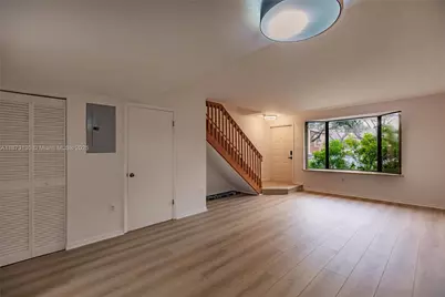 7820 SW 102nd Ln, Miami, FL 33156 - Photo 10