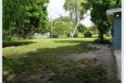 5211 Tower Drive, Cape Coral, FL 33904 - Photo 20