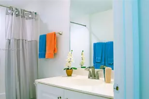 18100 N Bay Rd, Sunny Isles Beach, FL 33160 - Photo 2