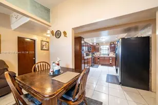 365 NW 198th St, Miami Gardens, FL 33169 - Photo 10