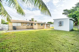 365 NW 198th St, Miami Gardens, FL 33169 - Photo 4