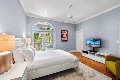 814 W Dilido Dr, Miami Beach, FL 33139 - Photo 14