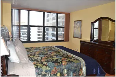 2500 Parkview Dr #1919, Hallandale Beach, FL 33009 - Photo 10