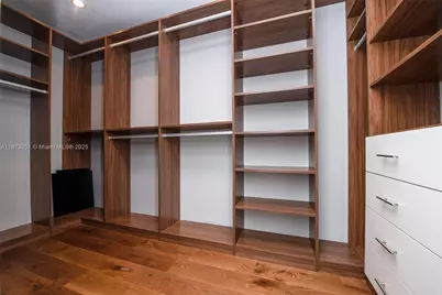 5240 NE 29th Ave, Fort Lauderdale, FL 33308 - Photo 14