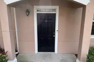 3391 Parkchester Square Blvd, Orlando, FL 32835 - Photo 2