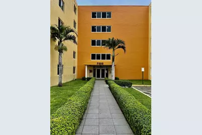 7000 NW 186th St #4-121, Hialeah, FL 33015 - Photo 1