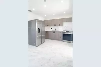 1013 NW 1st Ave, Hallandale Beach, FL 33009 - Photo 4