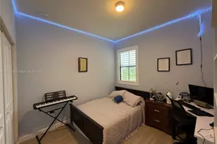 3464 W 114th Terrace, Hialeah, FL 33018 - Photo 38