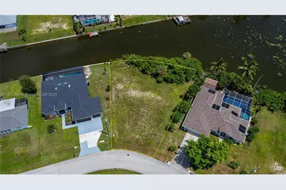 1203 SE 3rd Ave, Cape Coral, FL 33990 - Photo 26