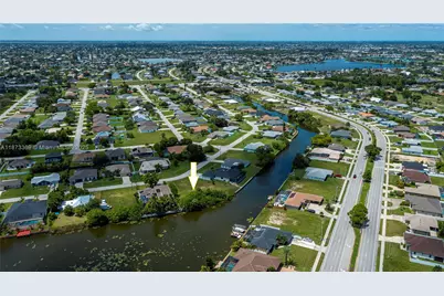 1203 SE 3rd Ave, Cape Coral, FL 33990 - Photo 8